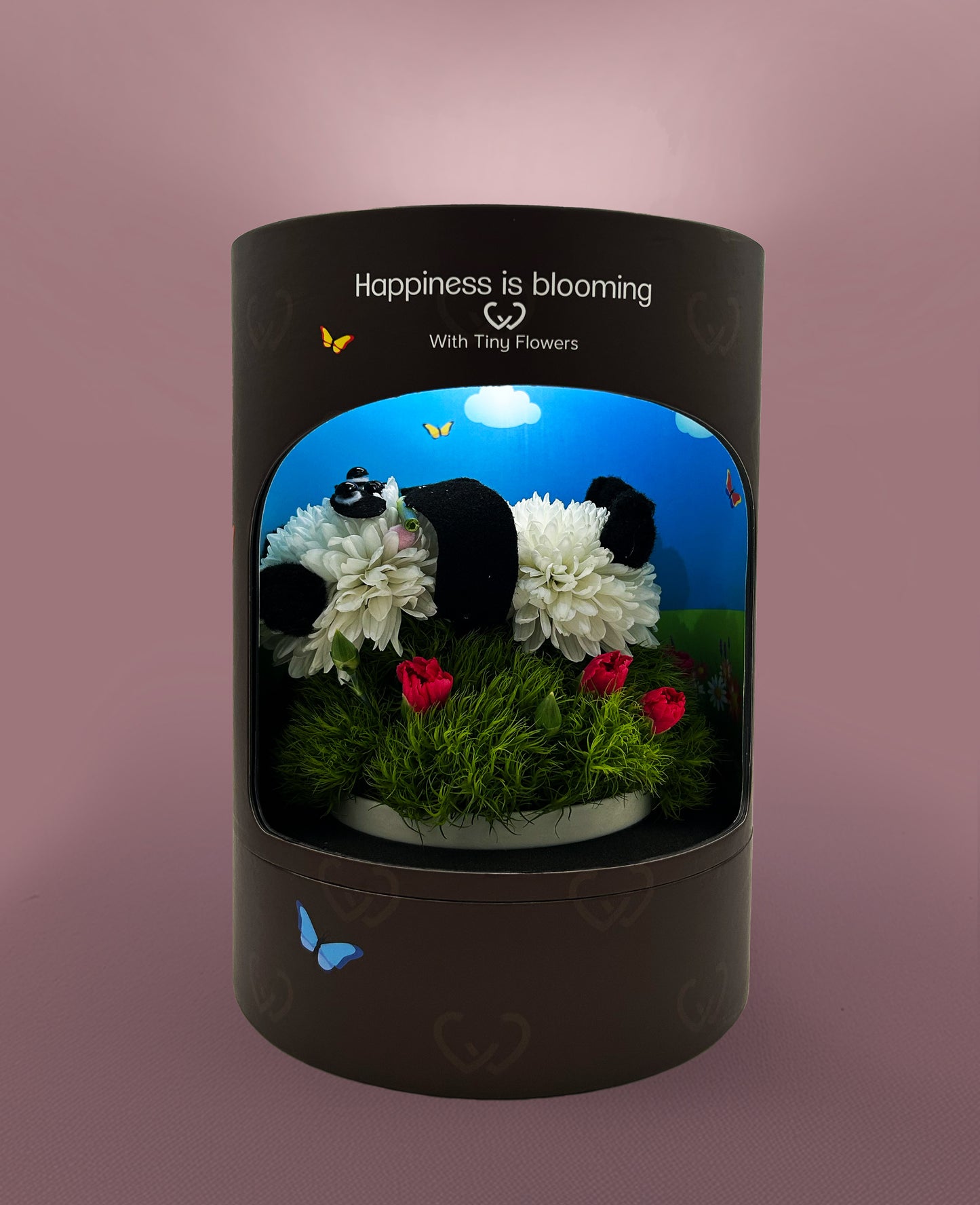 Peter Panda – Made with Fresh Cut Flowers