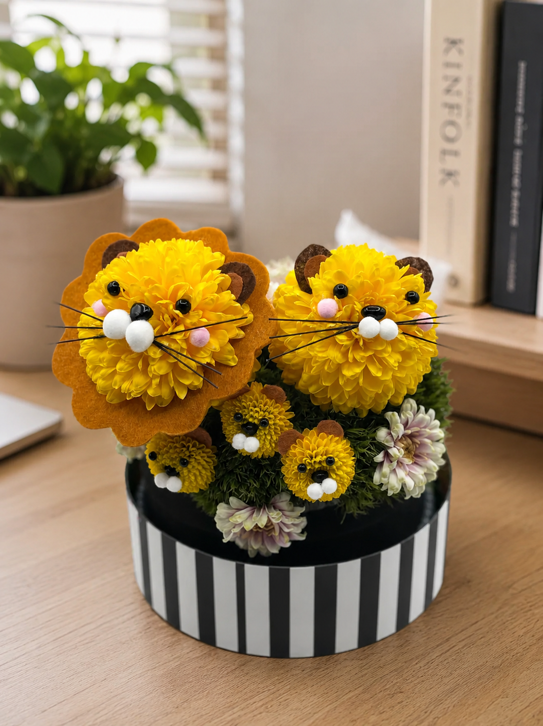Les Caractères