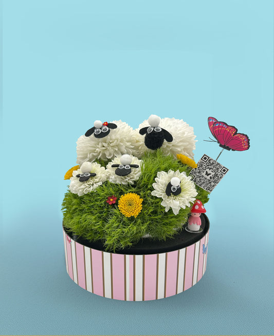 The Wooly Sheep Family – Made with Fresh Cut Flowers