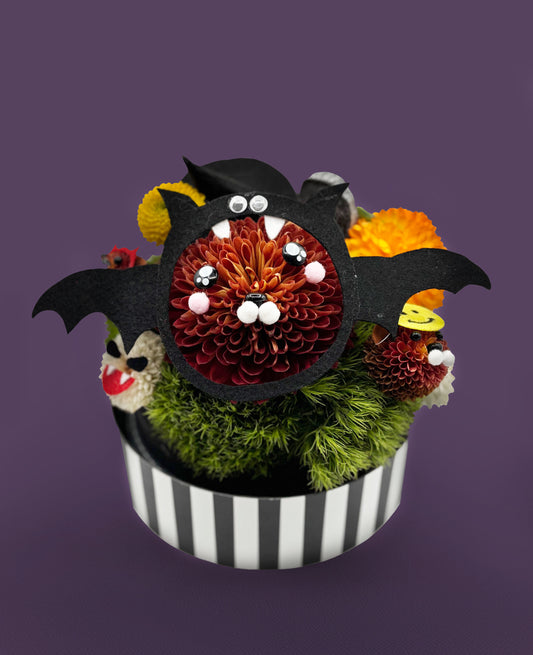 Bluebearry Bear Halloween - Made With Fresh Cut Flowers